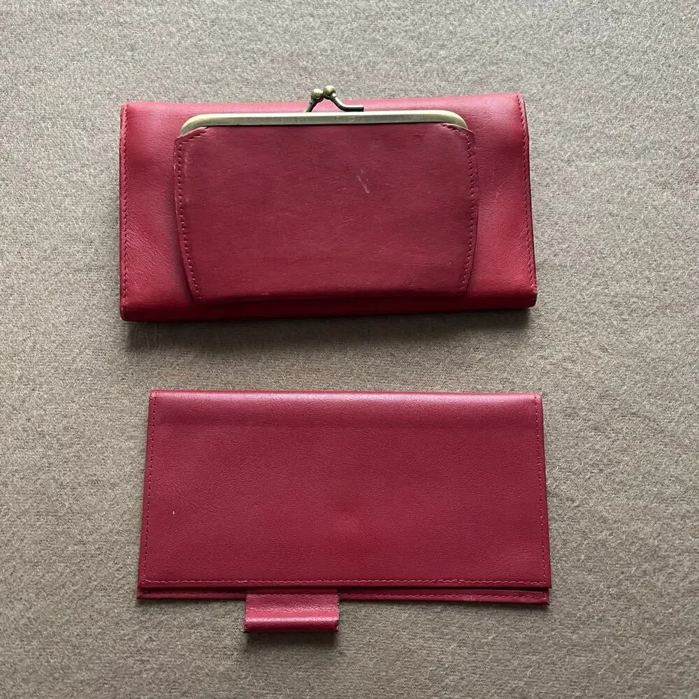 Buxton red wallet